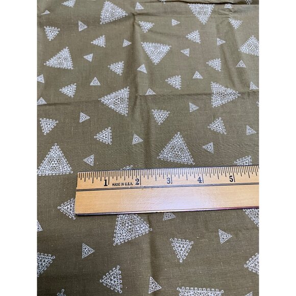 Vintage Style Fabric with White Triangle Patterns Cotton Material 1/2 Yard 38" W - Picture 3 of 6